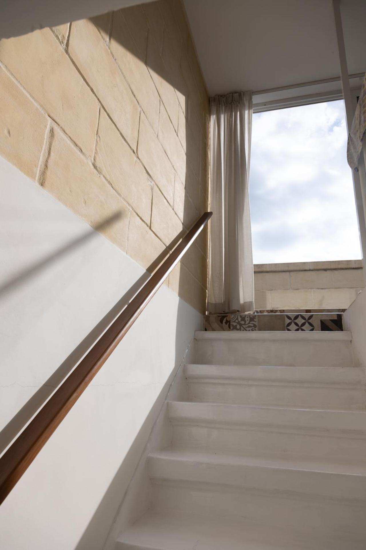 Concetta Studio Apartments By Holihomes Cospicua Exterior foto